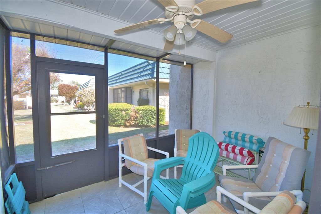 Active With Contract: $120,000 (2 beds, 2 baths, 1008 Square Feet)