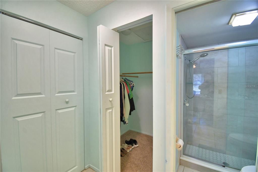 Active With Contract: $120,000 (2 beds, 2 baths, 1008 Square Feet)