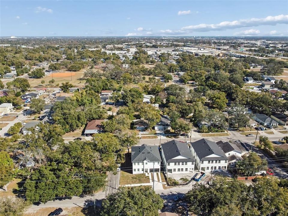 En Venta: $749,999 (6 camas, 0 baños, 3332 Pies cuadrados)