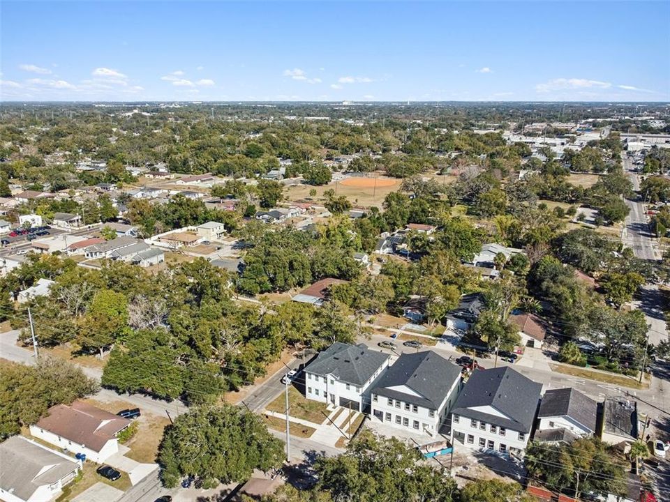 En Venta: $749,999 (6 camas, 0 baños, 3332 Pies cuadrados)
