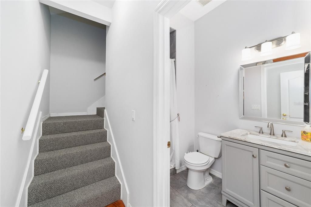 For Sale: $1,149,000 (5 beds, 4 baths, 4450 Square Feet)