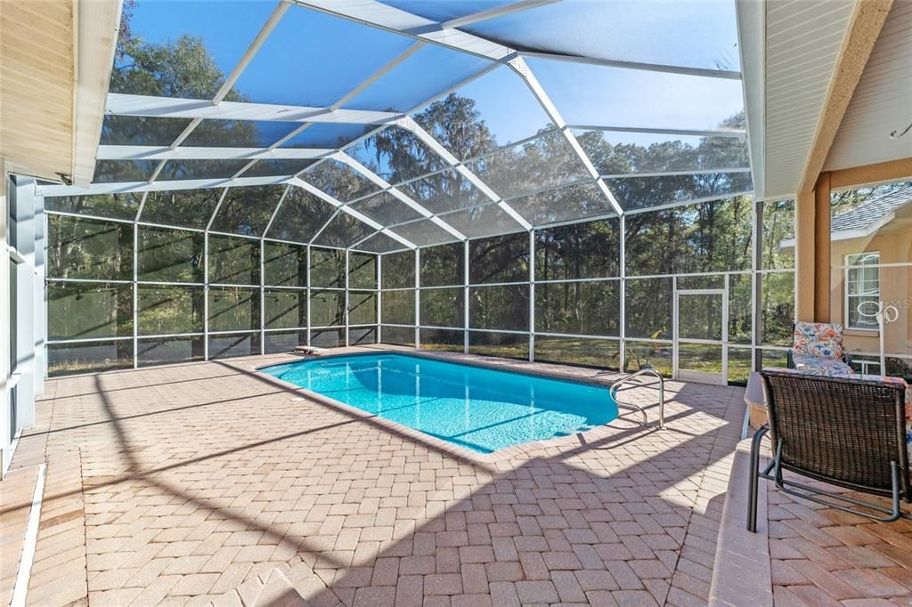 For Sale: $1,149,000 (5 beds, 4 baths, 4450 Square Feet)