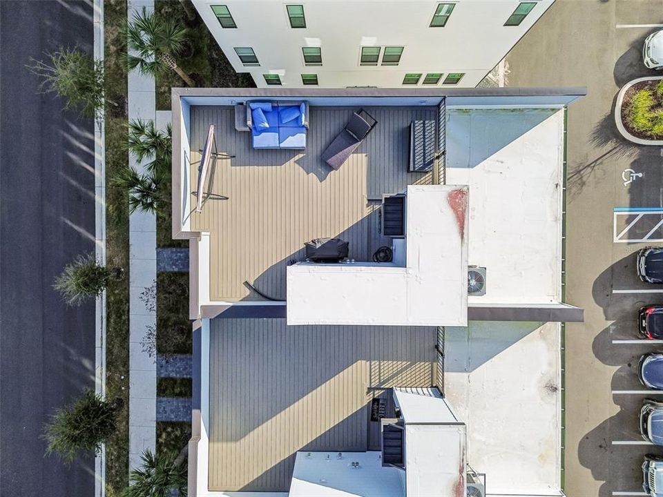 For Sale: $717,000 (4 beds, 3 baths, 2059 Square Feet)