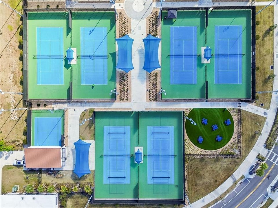 For Sale: $717,000 (4 beds, 3 baths, 2059 Square Feet)