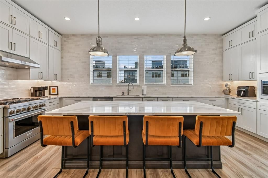 For Sale: $717,000 (4 beds, 3 baths, 2059 Square Feet)