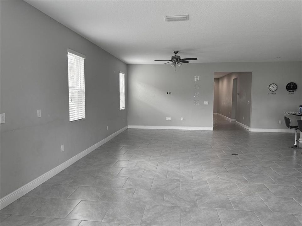 For Sale: $480,000 (4 beds, 2 baths, 2323 Square Feet)