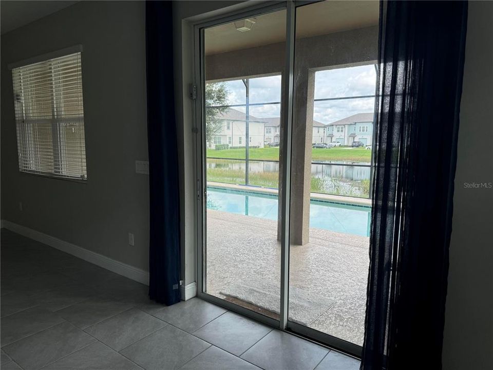 For Sale: $480,000 (4 beds, 2 baths, 2323 Square Feet)