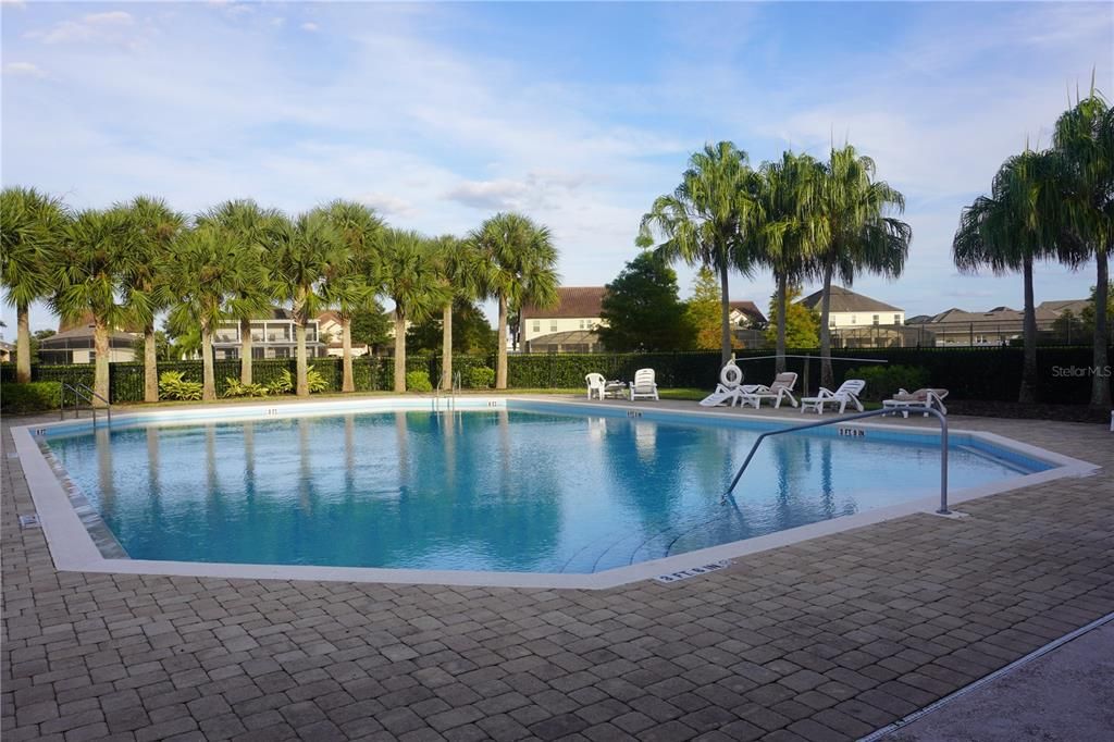 For Sale: $480,000 (4 beds, 2 baths, 2323 Square Feet)