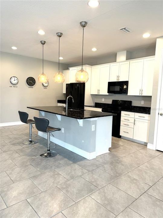 For Sale: $480,000 (4 beds, 2 baths, 2323 Square Feet)
