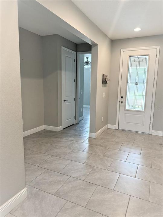For Sale: $480,000 (4 beds, 2 baths, 2323 Square Feet)