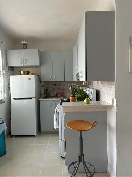 En Venta: $425,000 (6 camas, 4 baños, 2287 Pies cuadrados)