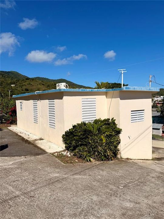 En Venta: $425,000 (6 camas, 4 baños, 2287 Pies cuadrados)