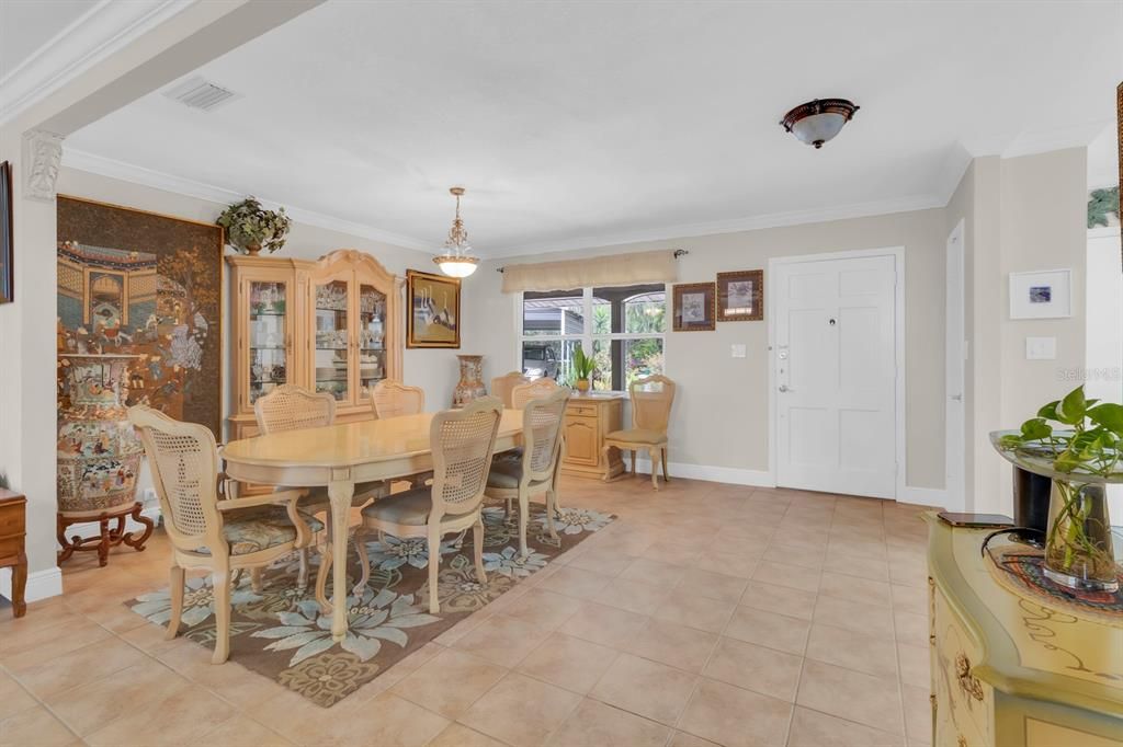 For Sale: $859,900 (3 beds, 3 baths, 2064 Square Feet)
