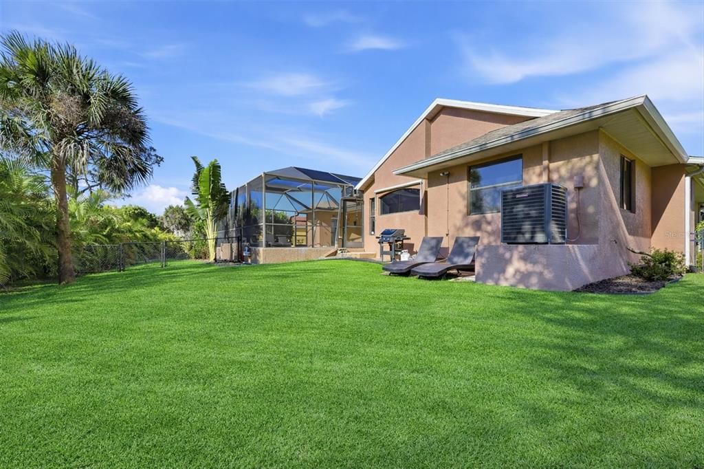 En Venta: $845,000 (3 camas, 2 baños, 2542 Pies cuadrados)