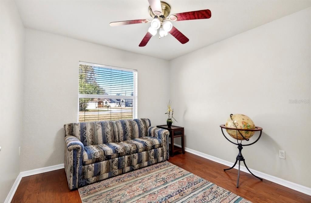 For Sale: $524,000 (4 beds, 2 baths, 1833 Square Feet)