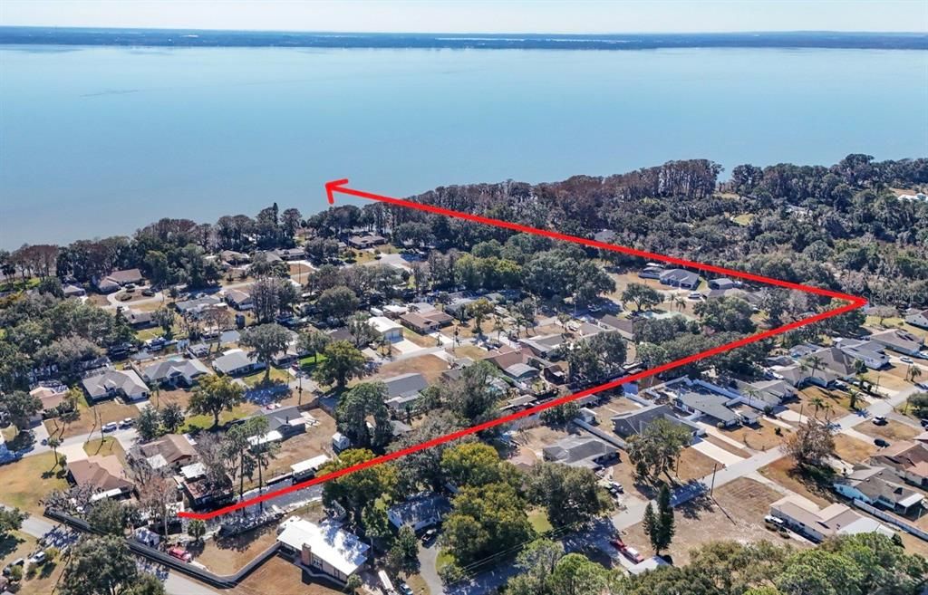 For Sale: $524,000 (4 beds, 2 baths, 1833 Square Feet)