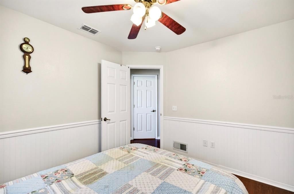 For Sale: $524,000 (4 beds, 2 baths, 1833 Square Feet)