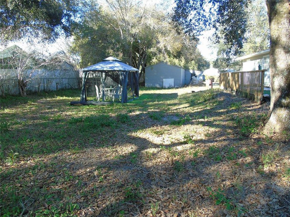 Active With Contract: $325,000 (3 beds, 2 baths, 1470 Square Feet)