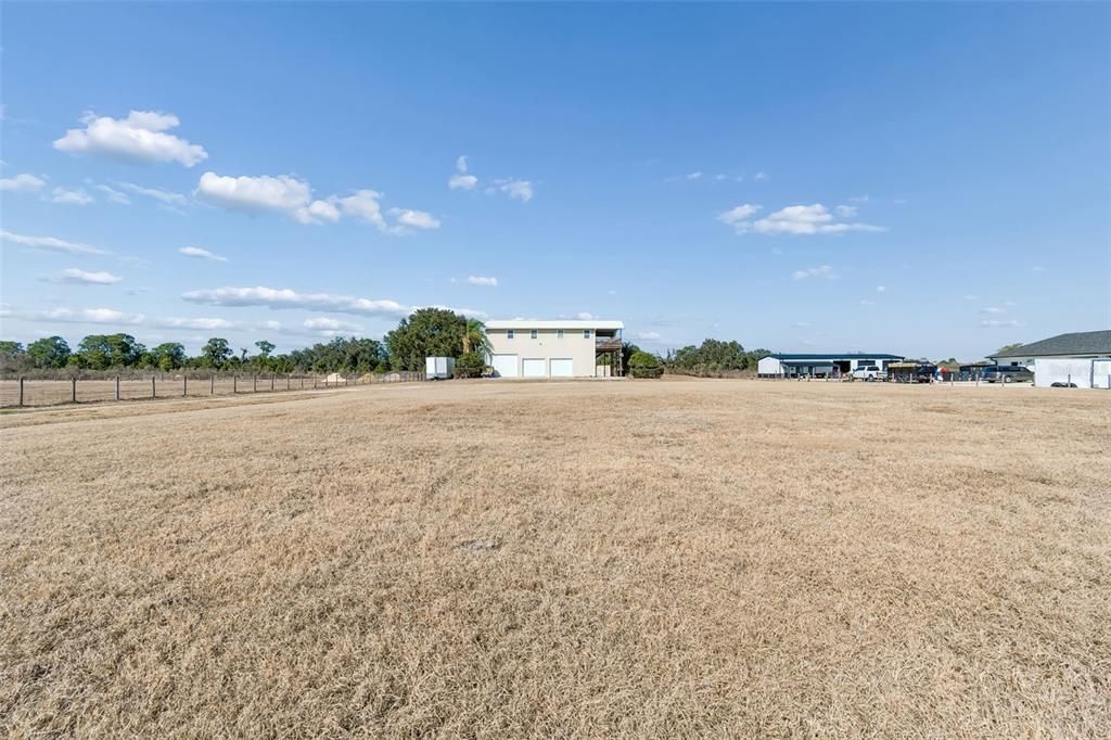 На продажу: $459,000 (2 спален, 2 ванн, 1152 Квадратных фут)