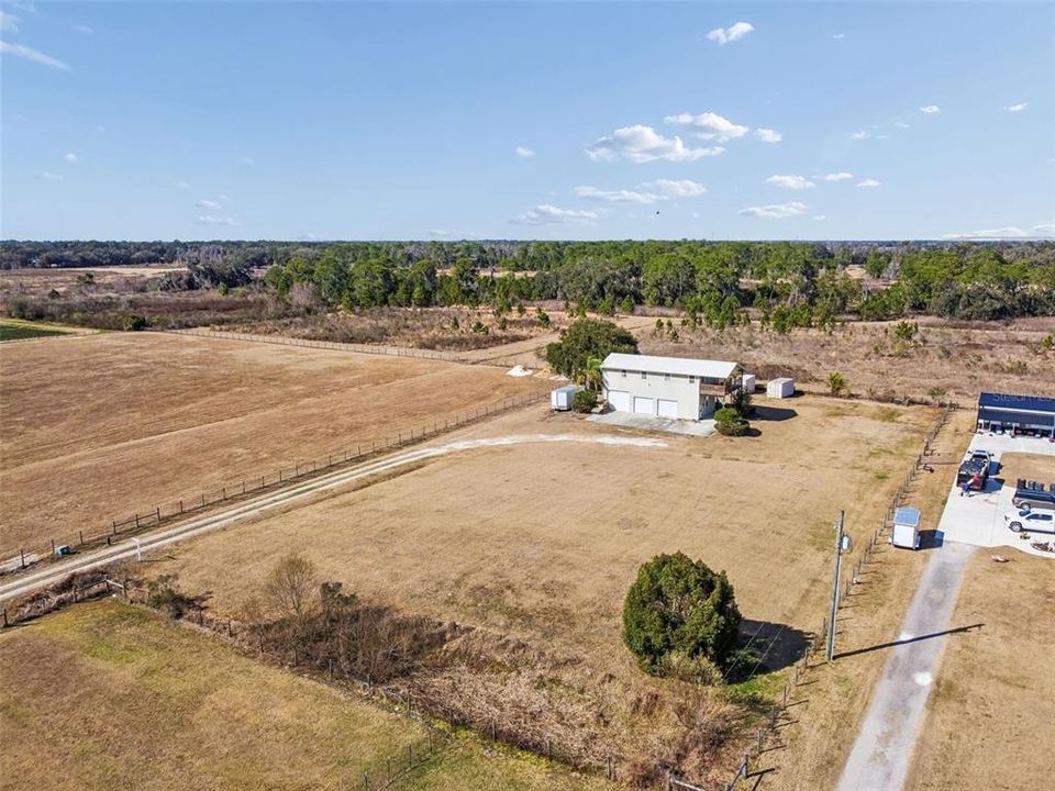 На продажу: $459,000 (2 спален, 2 ванн, 1152 Квадратных фут)