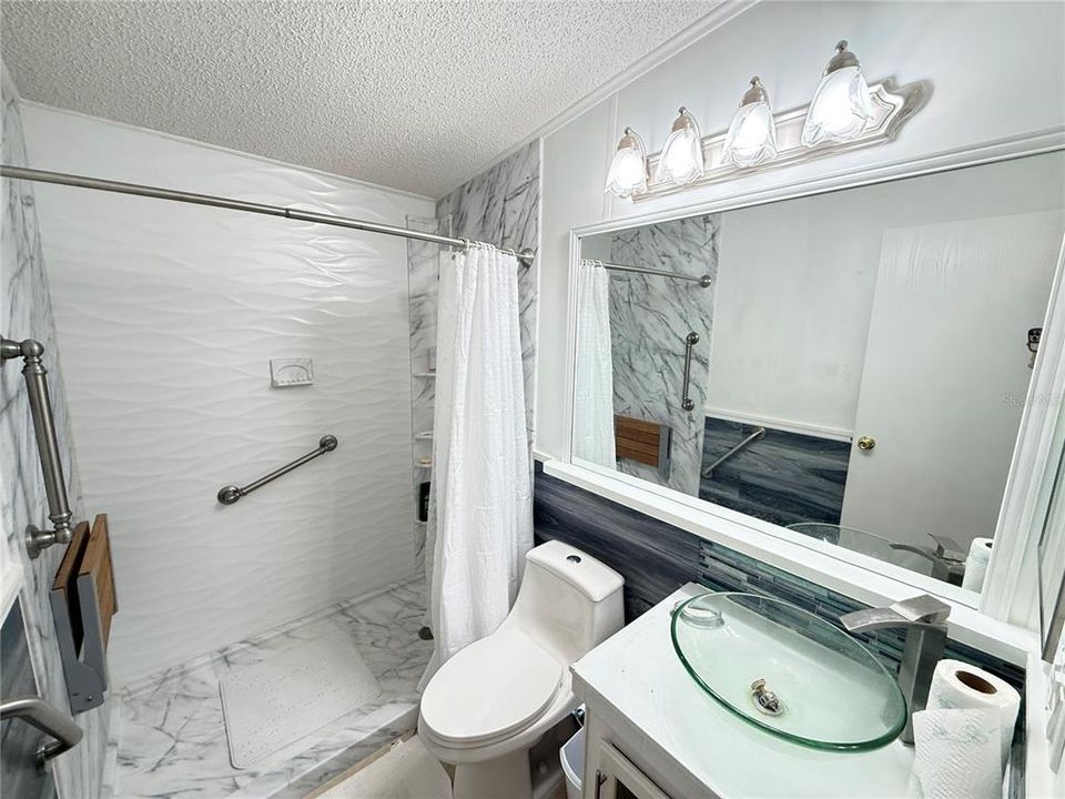 На продажу: $245,000 (2 спален, 2 ванн, 1568 Квадратных фут)