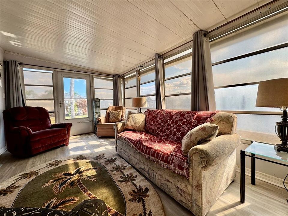 En Venta: $79,000 (1 camas, 1 baños, 734 Pies cuadrados)