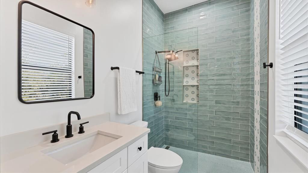En Venta: $1,499,999 (3 camas, 3 baños, 2843 Pies cuadrados)