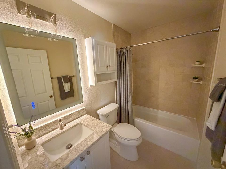 На продажу: $124,999 (1 спален, 1 ванн, 648 Квадратных фут)