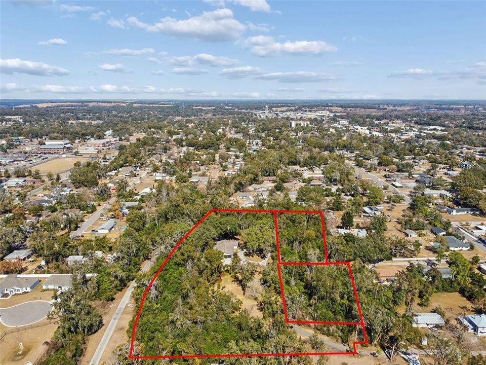 En Venta: $799,000 (0.60 acres)