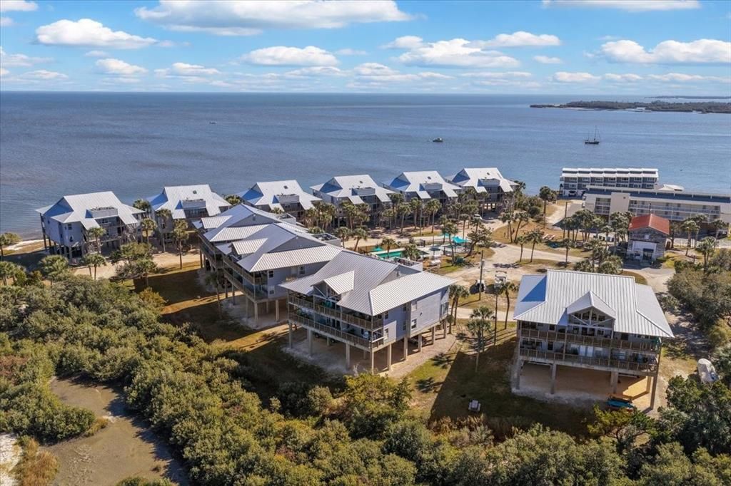 En Venta: $369,900 (2 camas, 2 baños, 1038 Pies cuadrados)