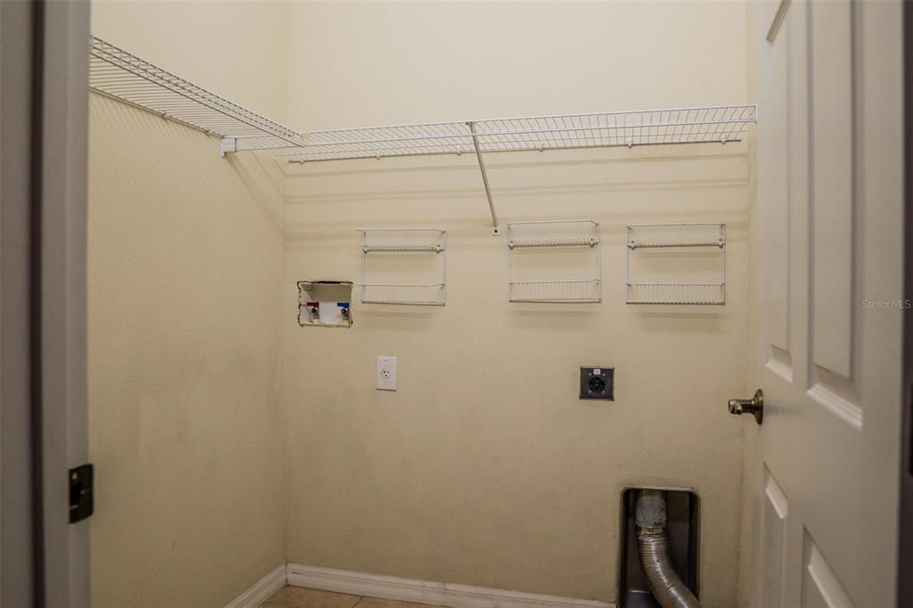 En Venta: $289,900 (3 camas, 2 baños, 1802 Pies cuadrados)