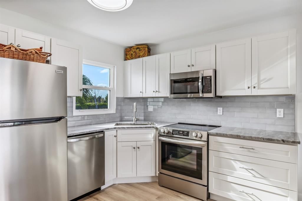 En Venta: $739,000 (1 camas, 1 baños, 784 Pies cuadrados)