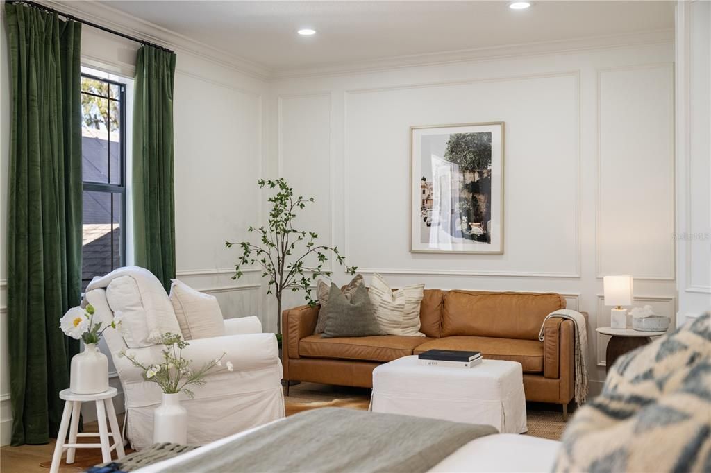 For Sale: $2,350,000 (6 beds, 5 baths, 5872 Square Feet)