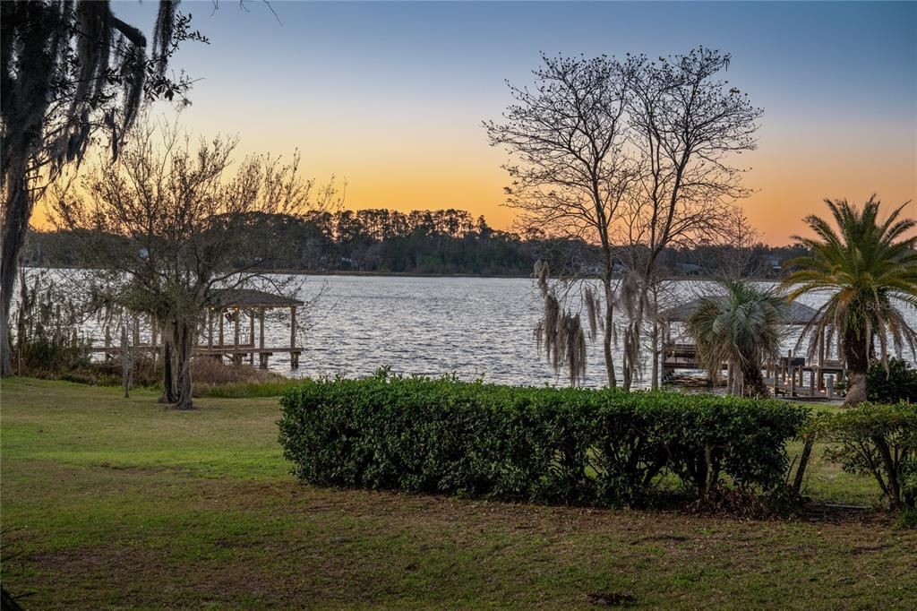 For Sale: $2,350,000 (6 beds, 5 baths, 5872 Square Feet)