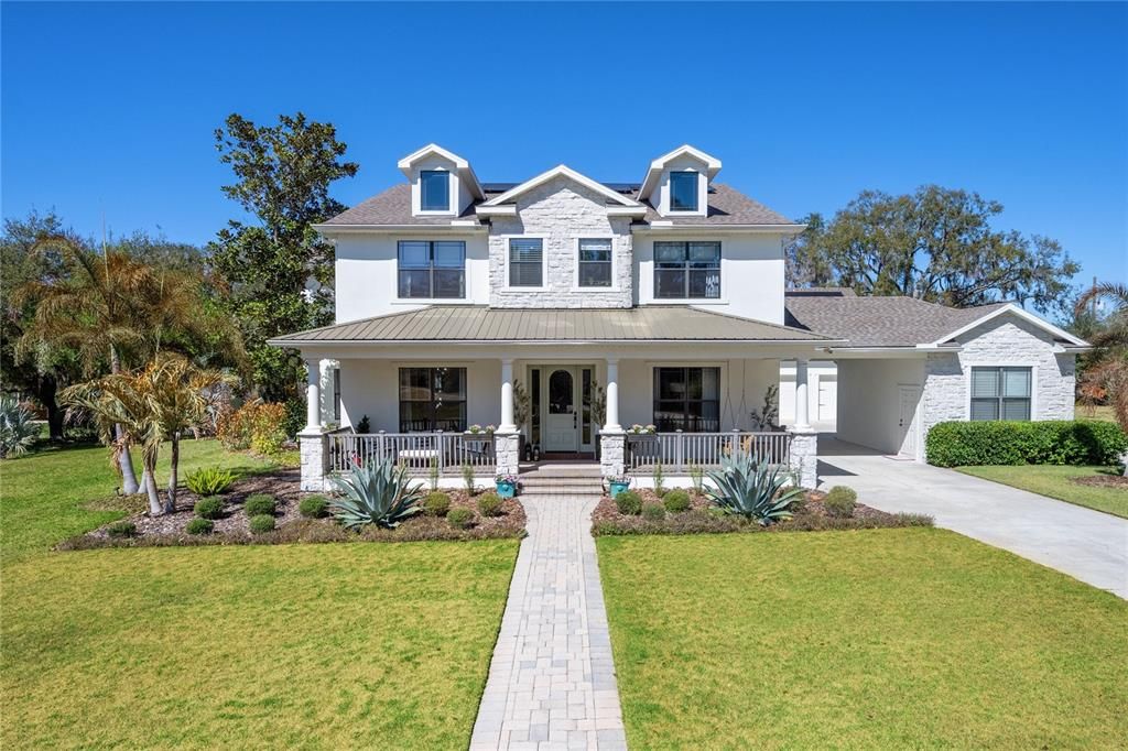 For Sale: $2,350,000 (6 beds, 5 baths, 5872 Square Feet)