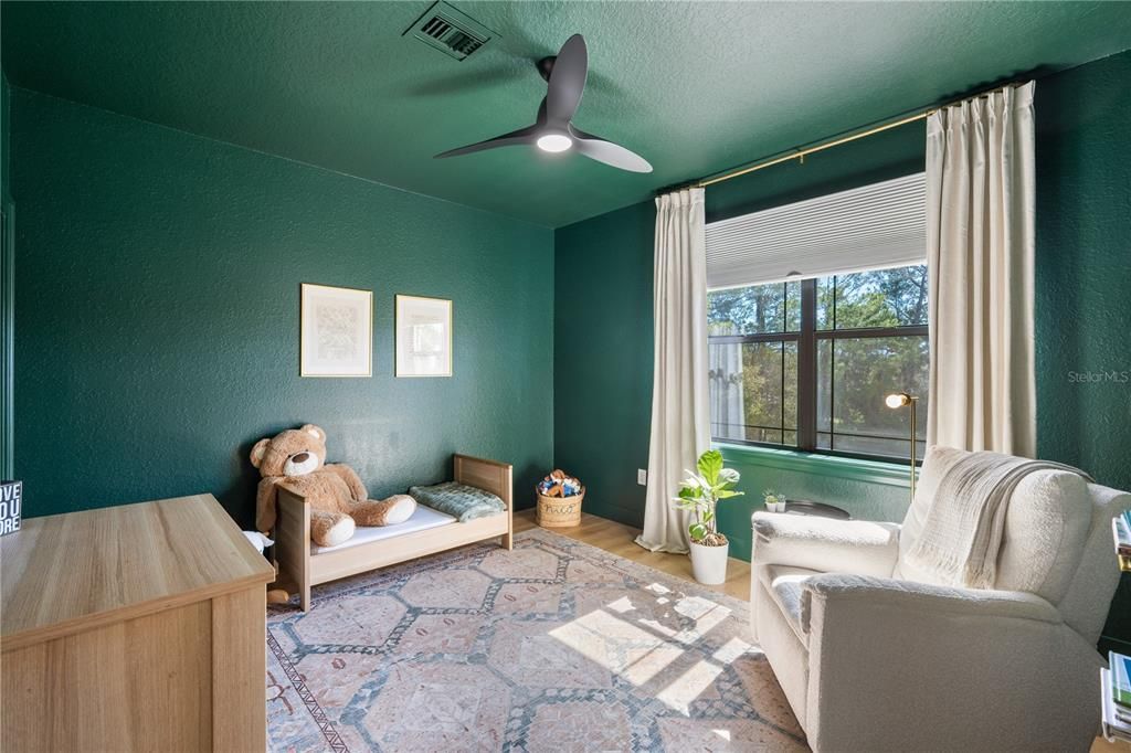 For Sale: $2,350,000 (6 beds, 5 baths, 5872 Square Feet)