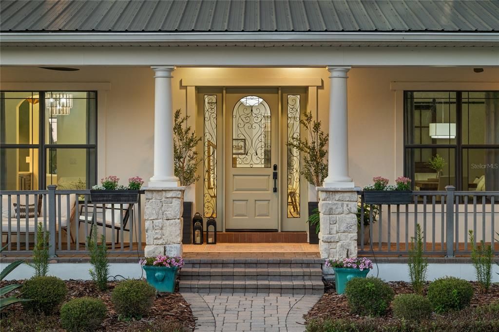 For Sale: $2,350,000 (6 beds, 5 baths, 5872 Square Feet)