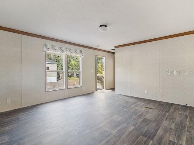 На продажу: $164,900 (2 спален, 2 ванн, 960 Квадратных фут)