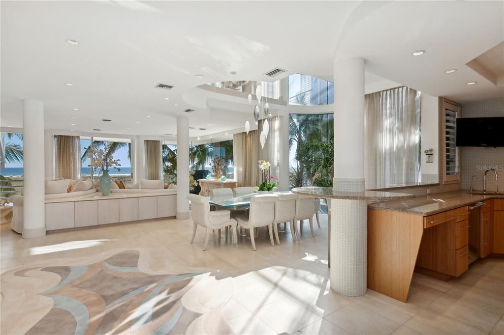 For Sale: $8,750,000 (3 beds, 2 baths, 4750 Square Feet)
