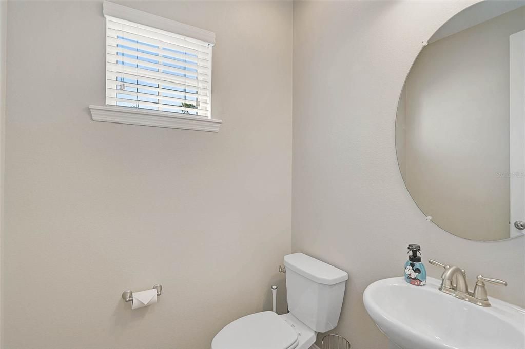 For Sale: $797,000 (3 beds, 3 baths, 2292 Square Feet)