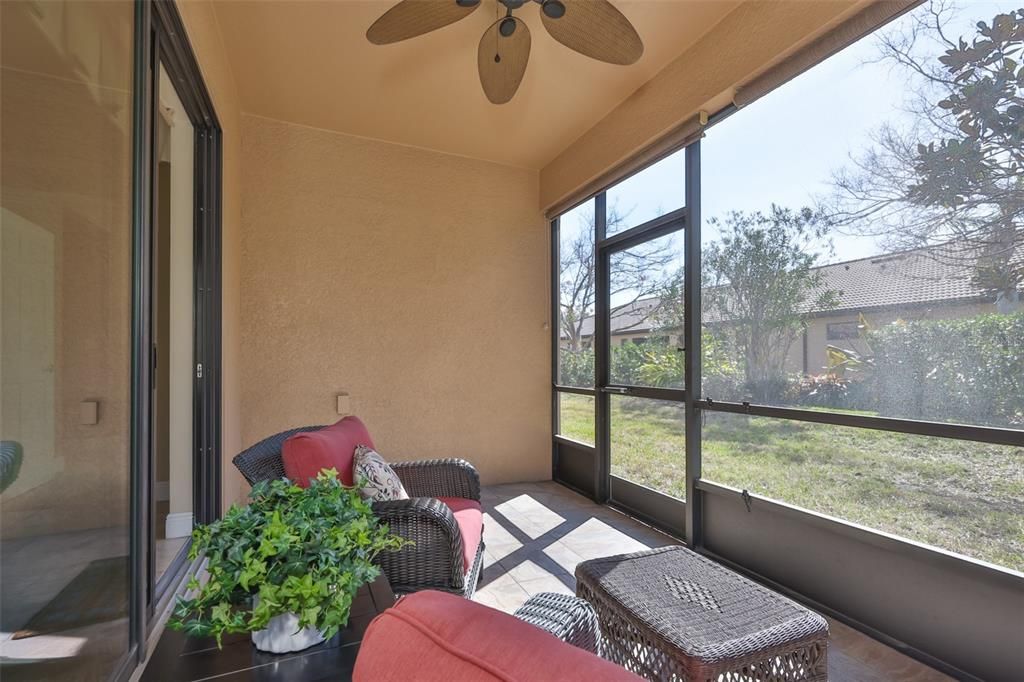 合同活跃: $289,000 (3 贝兹, 2 浴室, 1616 平方英尺)