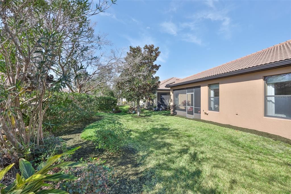 合同活跃: $289,000 (3 贝兹, 2 浴室, 1616 平方英尺)