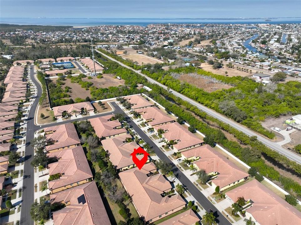 合同活跃: $289,000 (3 贝兹, 2 浴室, 1616 平方英尺)