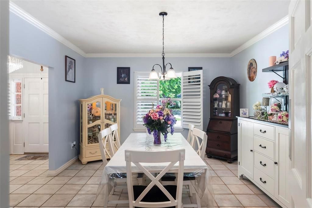 For Sale: $615,000 (3 beds, 2 baths, 2370 Square Feet)