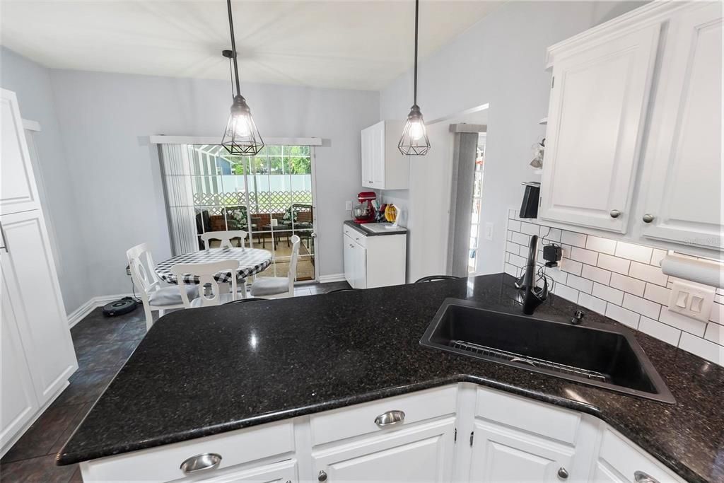 For Sale: $615,000 (3 beds, 2 baths, 2370 Square Feet)