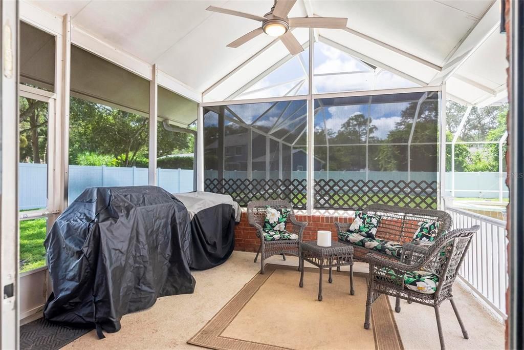 For Sale: $615,000 (3 beds, 2 baths, 2370 Square Feet)