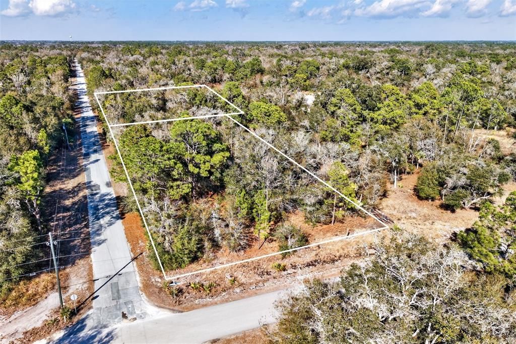 待售: $70,000 (2.44 acres)