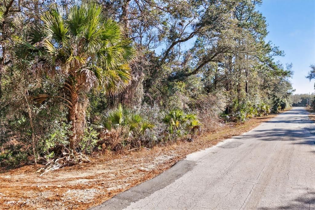 待售: $70,000 (2.44 acres)