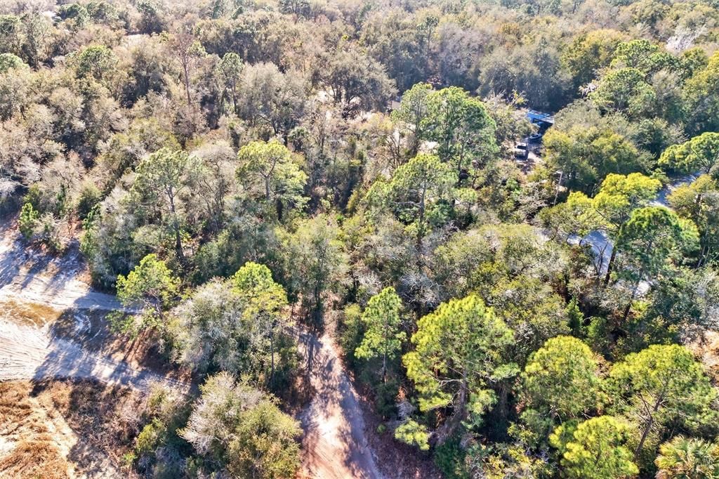 待售: $70,000 (2.44 acres)