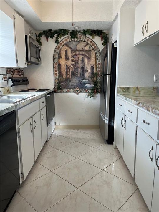 待售: $149,900 (2 贝兹, 2 浴室, 952 平方英尺)